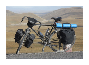 C:\Users\Администратор\Downloads\800px-Loaded_touring_bicycle.jpg